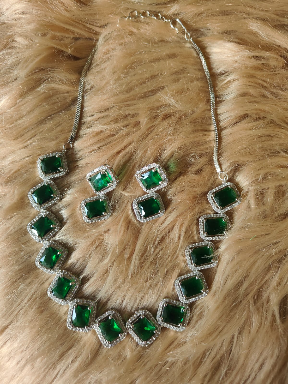 Emerald Elegance Set